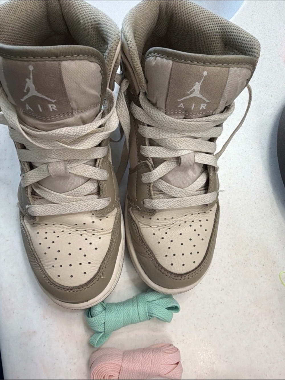 Jordan Kids High-Top Sneakers in Beige and Tan